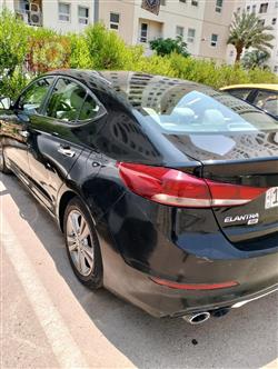 هیوندای ئەلەنترا